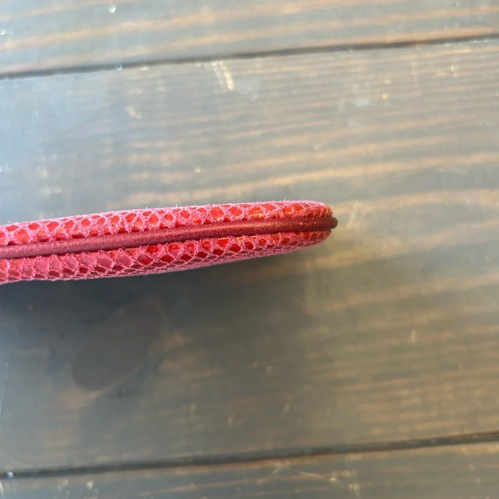 Fossil Red Suede Snakeskin‎ Wristlet Purse Wallet Zip Around Credit Card